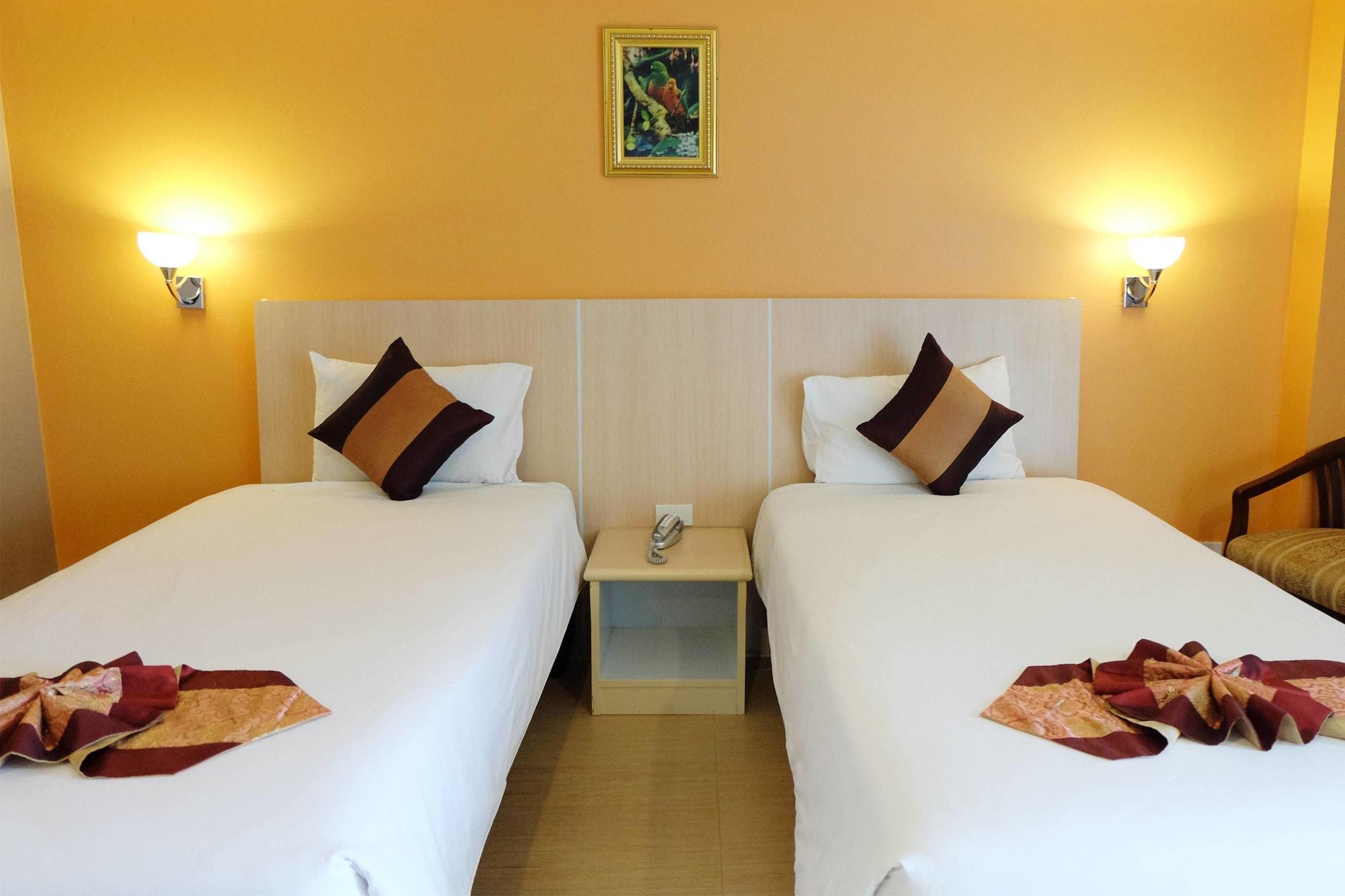 Grand Hill Resort And Spa Nakhon Sawan Εξωτερικό φωτογραφία
