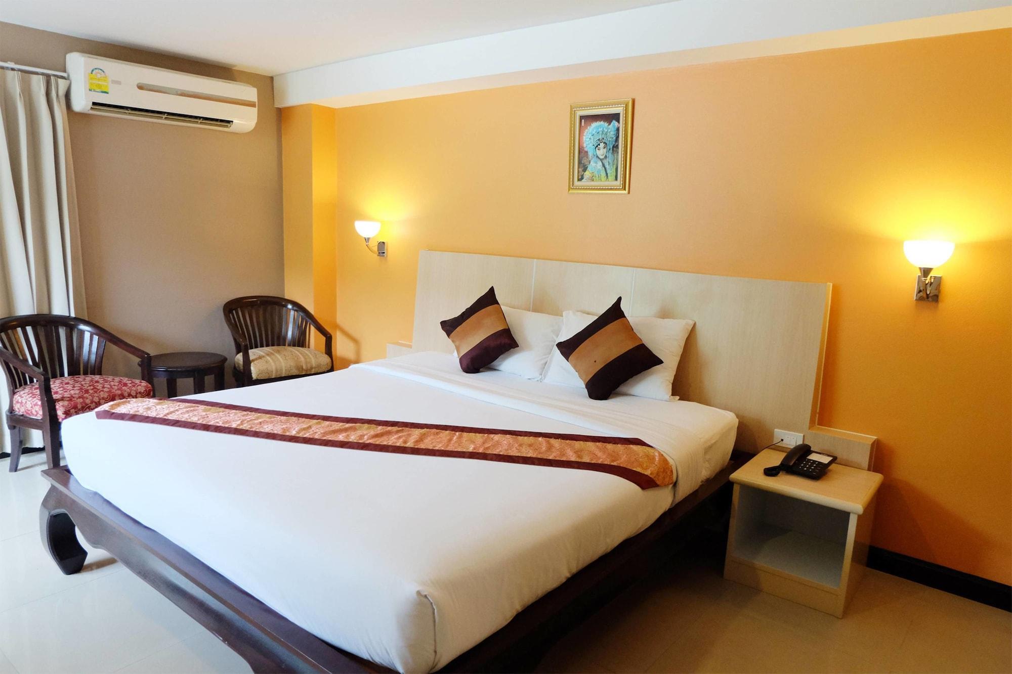 Grand Hill Resort And Spa Nakhon Sawan Εξωτερικό φωτογραφία