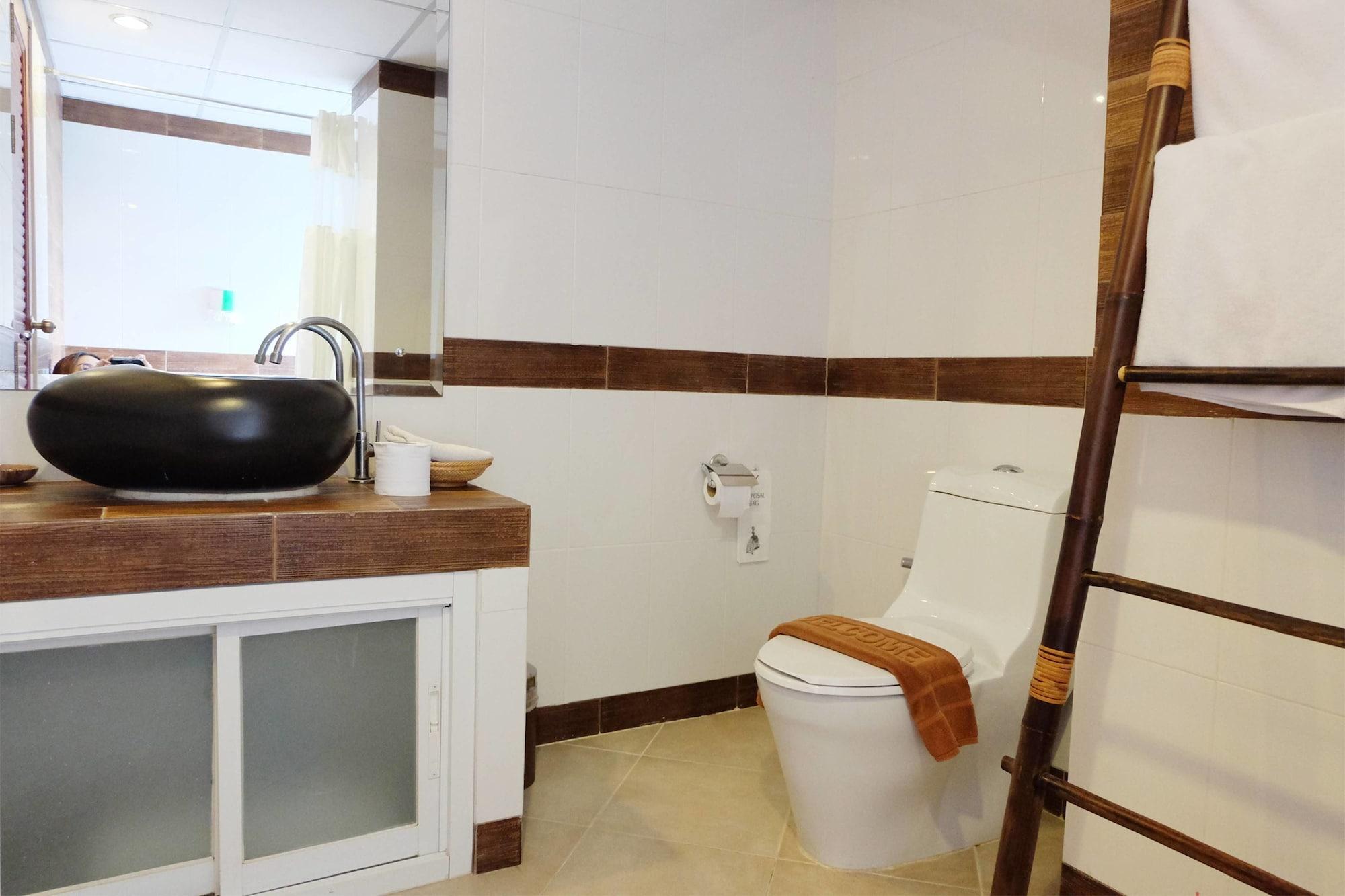 Grand Hill Resort And Spa Nakhon Sawan Εξωτερικό φωτογραφία