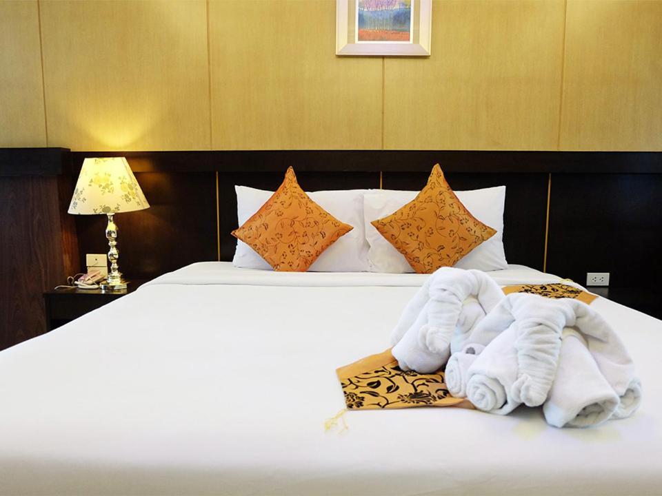 Grand Hill Resort And Spa Nakhon Sawan Εξωτερικό φωτογραφία