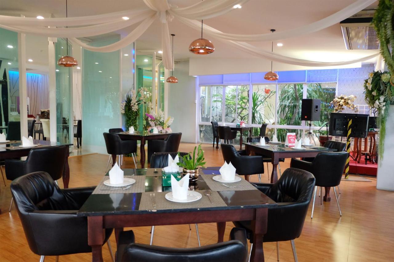 Grand Hill Resort And Spa Nakhon Sawan Εξωτερικό φωτογραφία