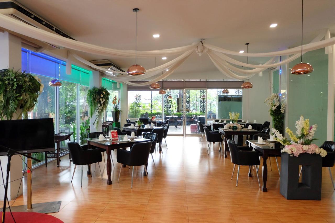 Grand Hill Resort And Spa Nakhon Sawan Εξωτερικό φωτογραφία