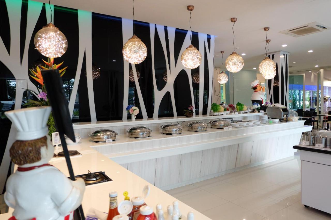 Grand Hill Resort And Spa Nakhon Sawan Εξωτερικό φωτογραφία